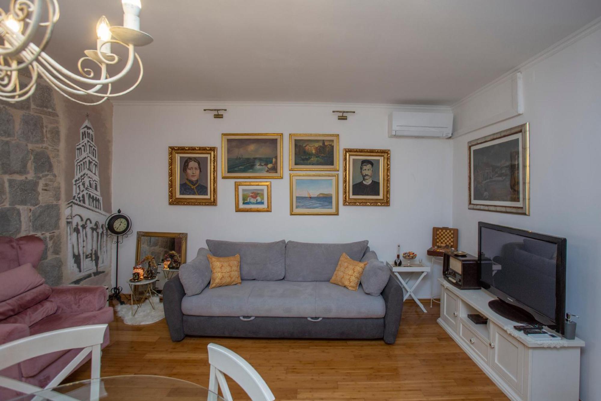 Split Theatre Apartments Bagian luar foto