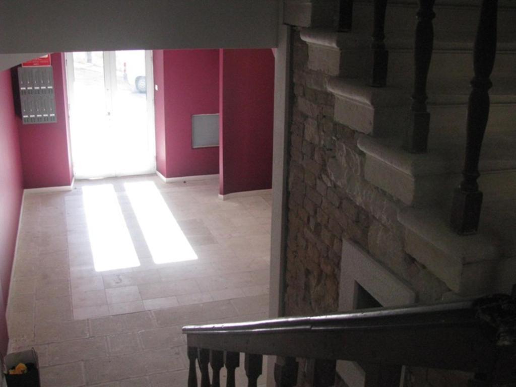 Split Theatre Apartments Ruang foto